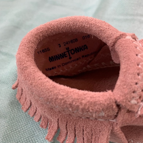 Minne Tonka Moccasins - Picture 5 of 7